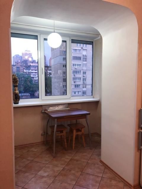 Апартаменты Уютная комната в 2-ух комнатной квартире м.Олимпийская Киев-19