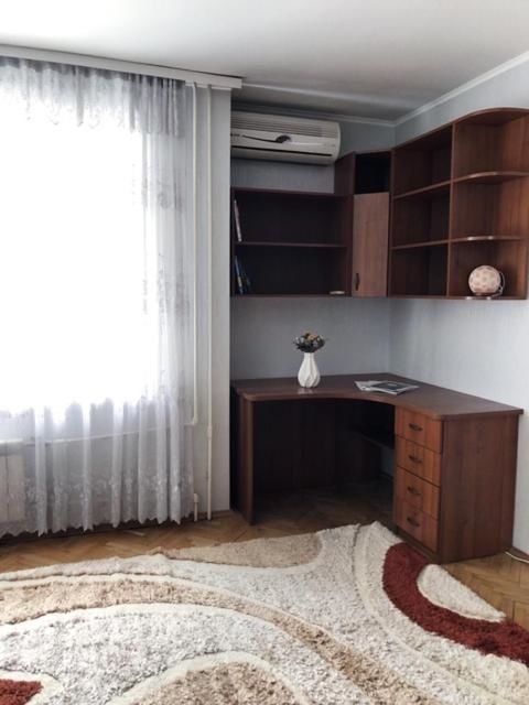 Апартаменты Уютная комната в 2-ух комнатной квартире м.Олимпийская Киев-37