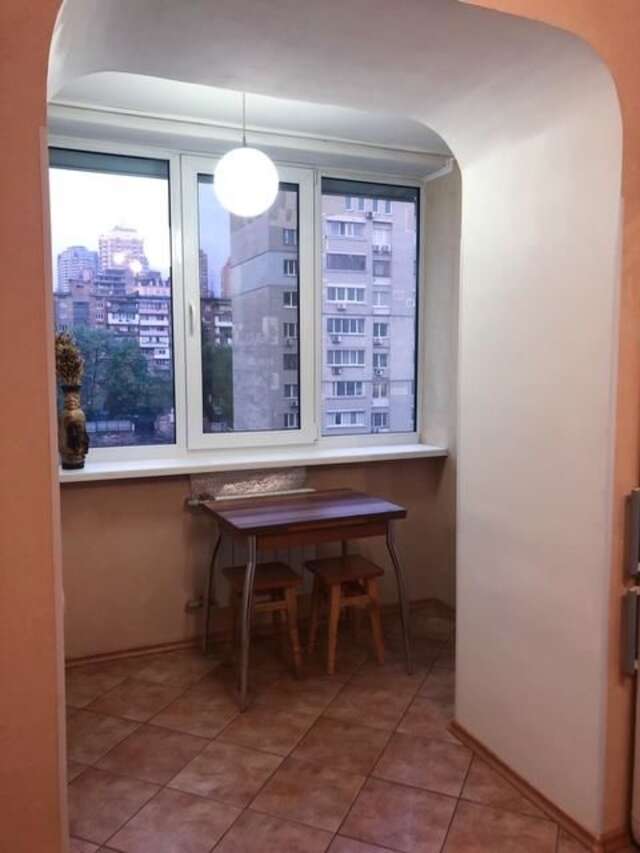 Апартаменты Уютная комната в 2-ух комнатной квартире м.Олимпийская Киев-18